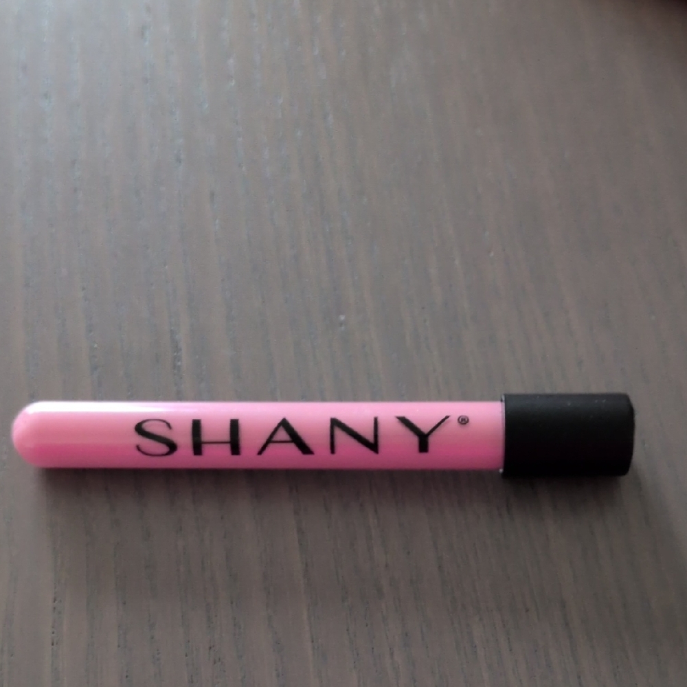 SHANY Pink Lip Gloss